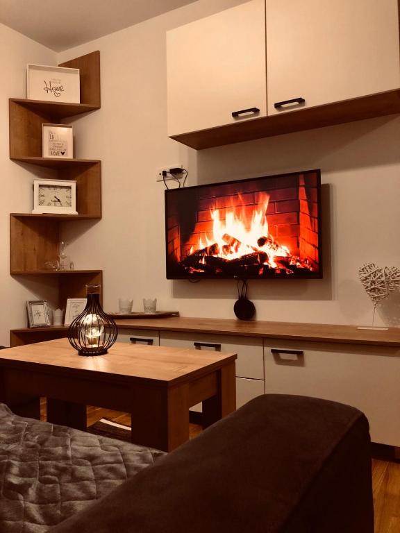 Кухня або міні-кухня у AM Apartment