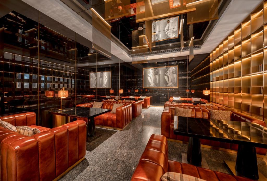 Posezení v ubytování Hotel Indigo Shanghai Jing'An by IHG