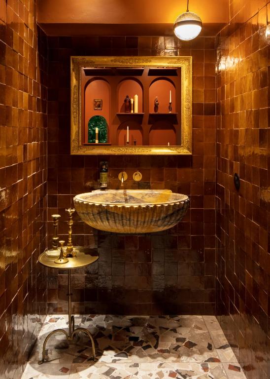 Hôtel de l'Abbaye Lyon - Boutique Hôtel - Resim 7