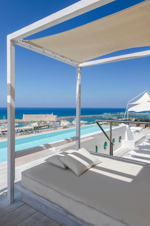 GDM Megaron, Historical Monument Hotel - Resim 25