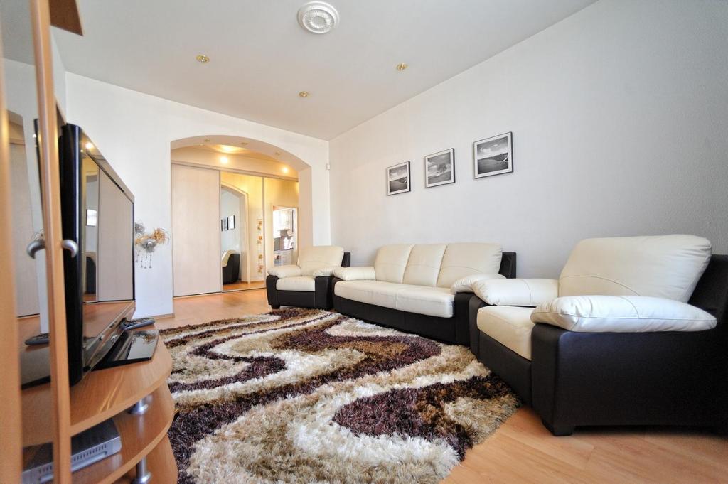 красивая чистая квартира. апартаменты в минске. минск улица мясникова 34. квартира по часам. минск, немига ул.