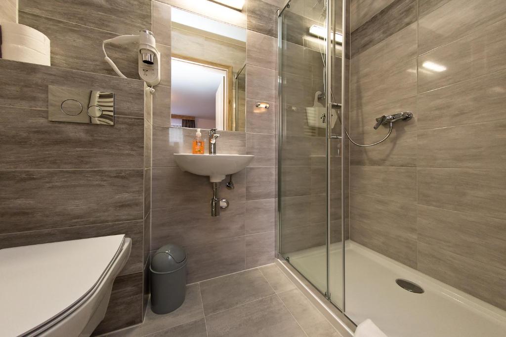 Pokoje Gościnne Kornelia- Jacuzzi, sauna ! - 15