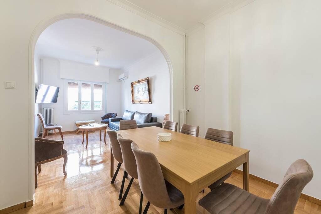 Posedenie v ubytovaní Victoria Supreme Suite