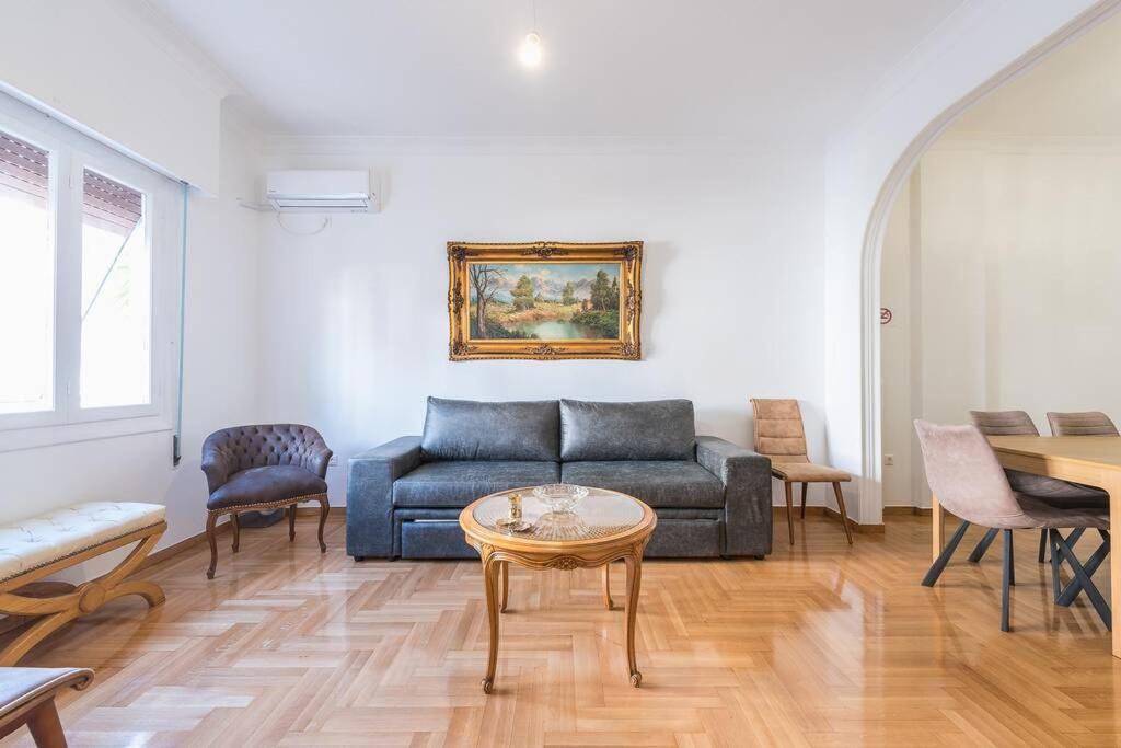 Posedenie v ubytovaní Victoria Supreme Suite