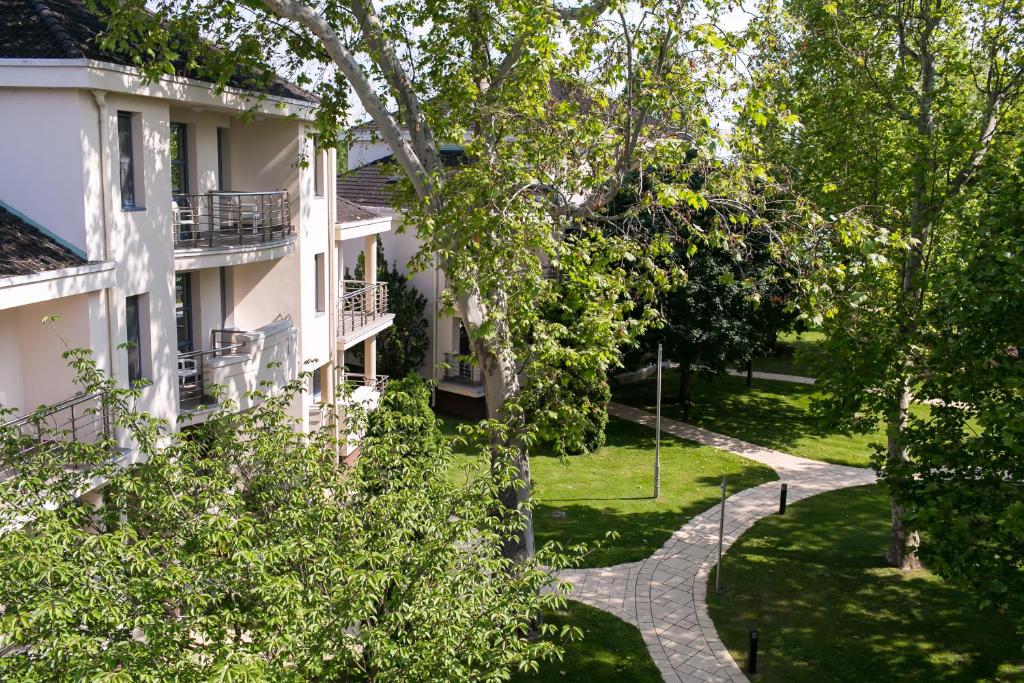 Zahrada ubytování Kenese Bay Garden Resort & Conference