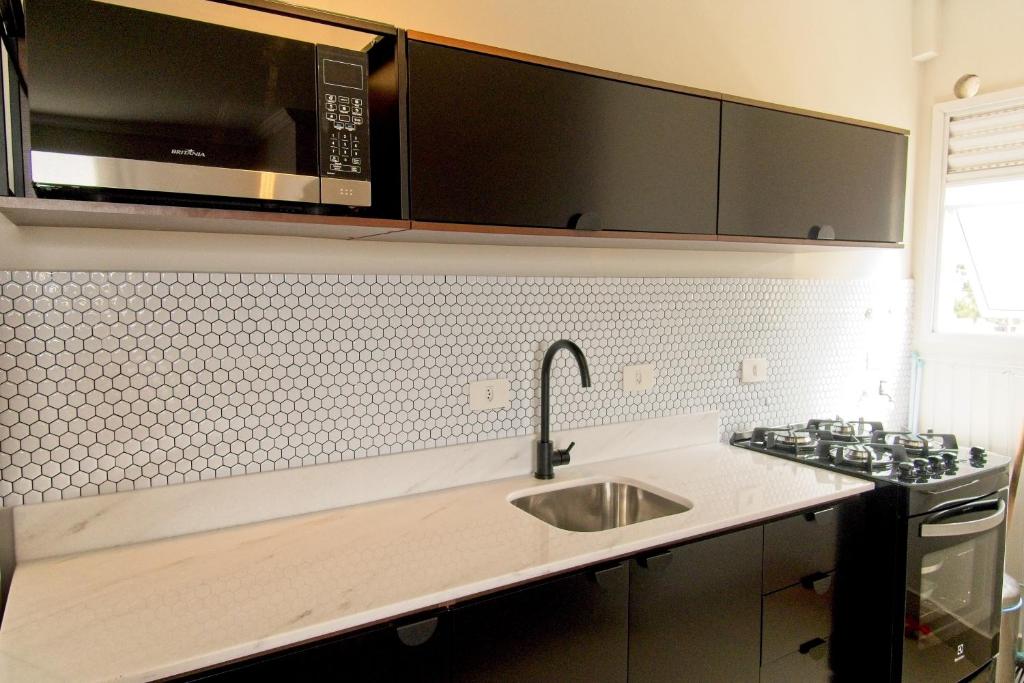  PORT apartamentos lindos e novos com garagem próximo ao Parque Barigui