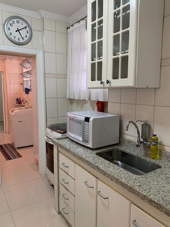  Lindo apartamento vista mar Pitangueiras Guaruja!