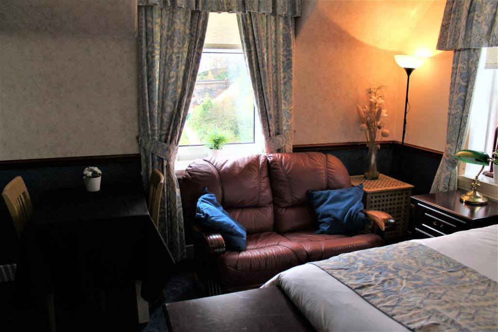 Loch Arklet House - Double Room With Private Bathroom
