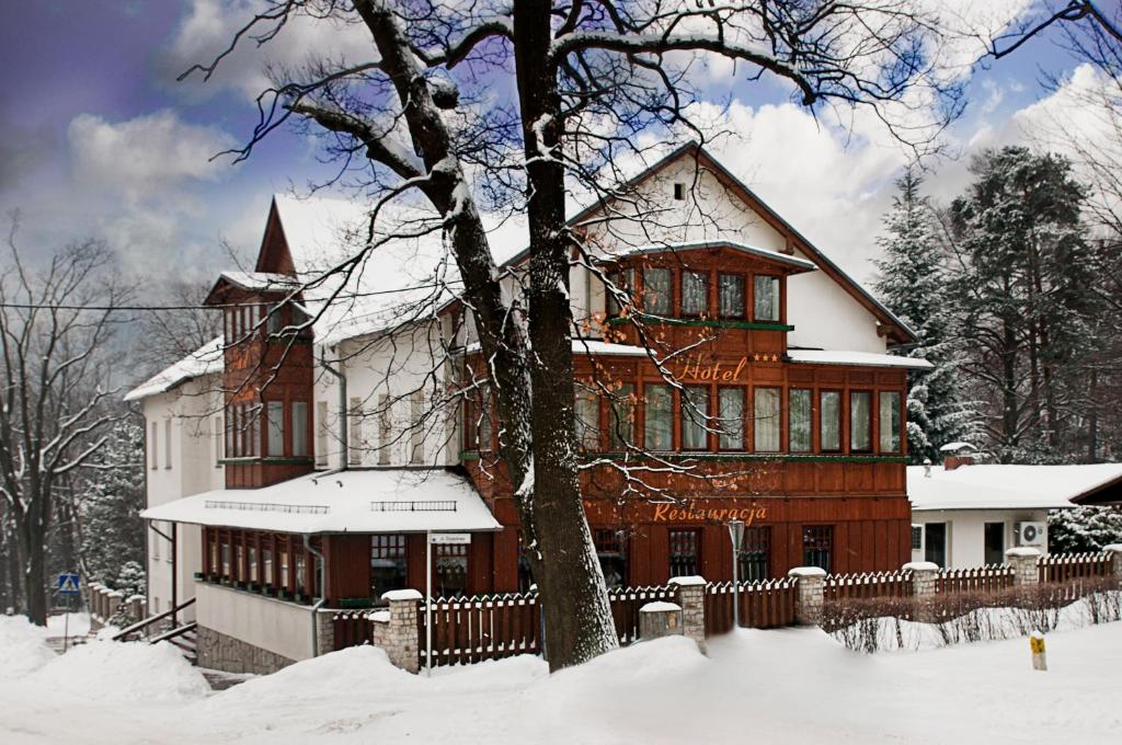 Fotografia z galérie ubytovania Hotel Świeradów v destinácii Świeradów-Zdrój