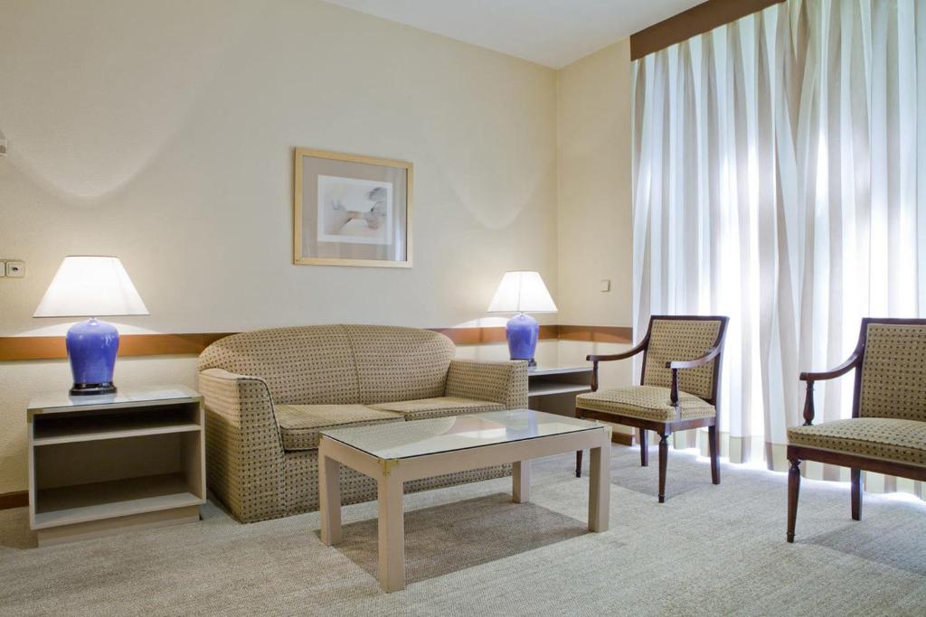 Espahotel Plaza Basílica - Resim 30