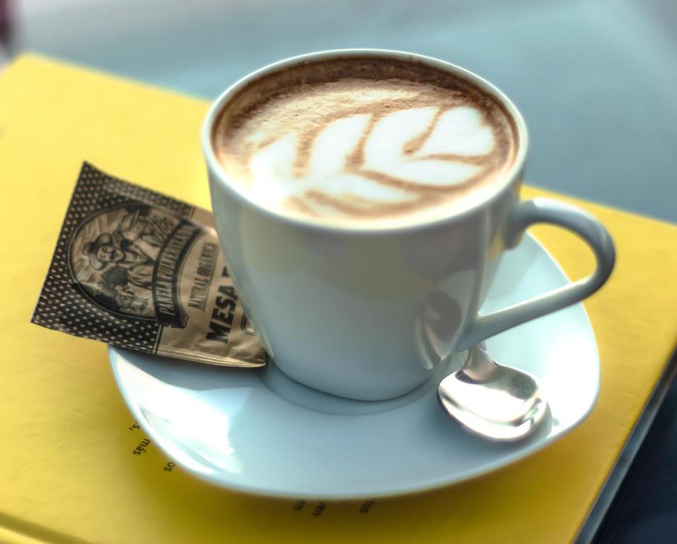 Tetera y cafetera en Hospedaje La Masia Salento