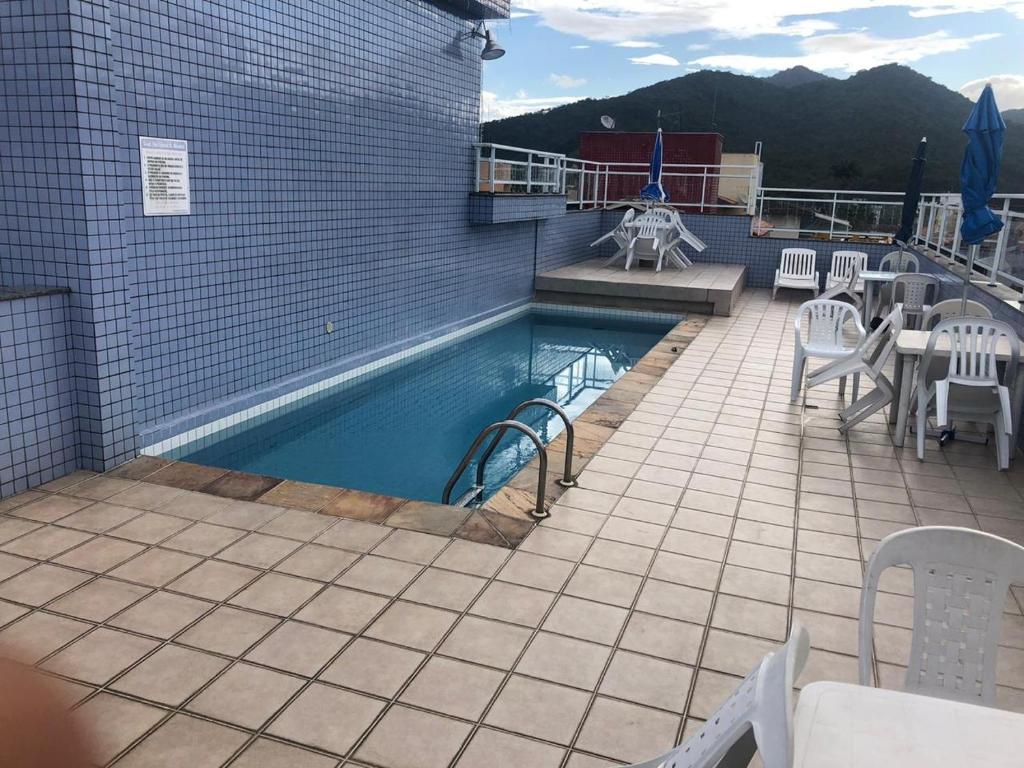  APARTAMENTO EM UBATUBA - PRAIA DO ITAGUÁ