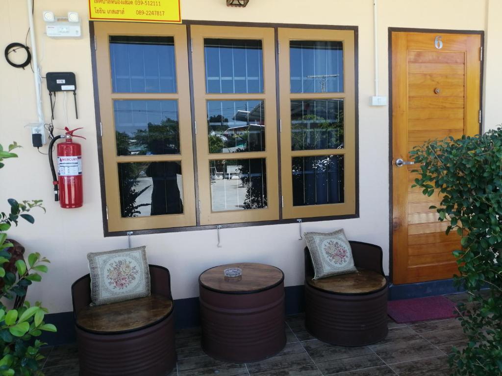 Fotografie z fotogalerie ubytování Yotin Guest House v destinaci Trat