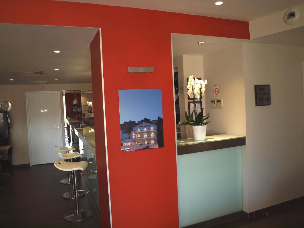 Fotografie z fotogalerie ubytování Hôtel Baptistin v destinaci Le Lavandou