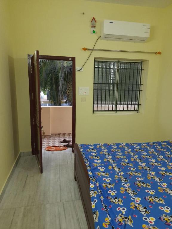 Raghavi Tourist Home - Chambre Double Ou Jumelle De Luxe