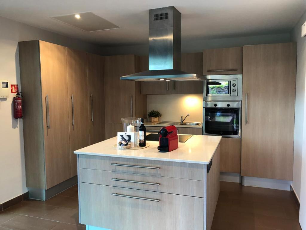 Kuchyň nebo kuchyňský kout v ubytování Salobre Golf Villa 3 Premium