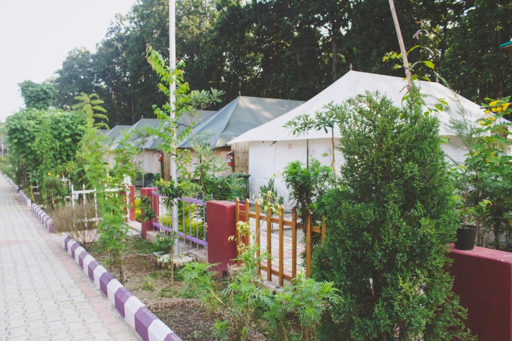 Sanjeevani Resorts by StayApart - Housity