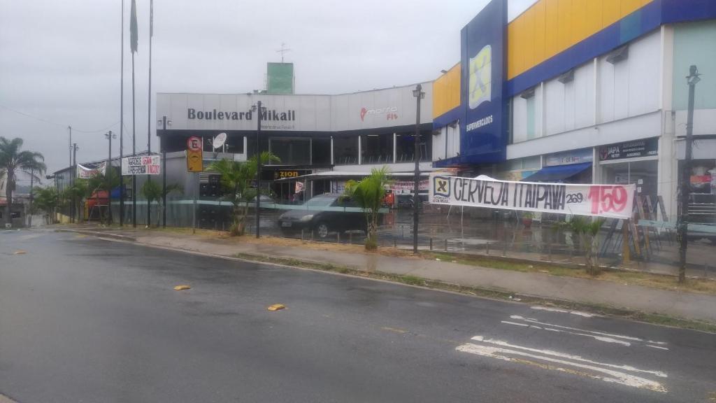  HOSTEL quarto FAMÍLIAR & TÁXI próximo do aeroporto Internacional Guarulhos SP