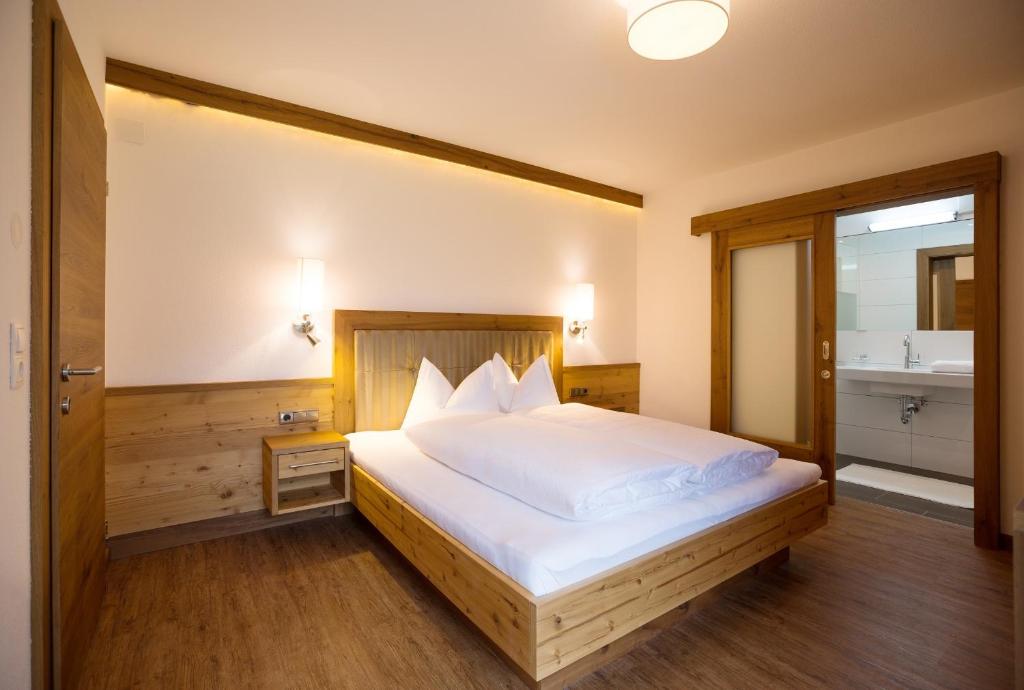 Postel nebo postele na pokoji v ubytování Appartement Freiblick