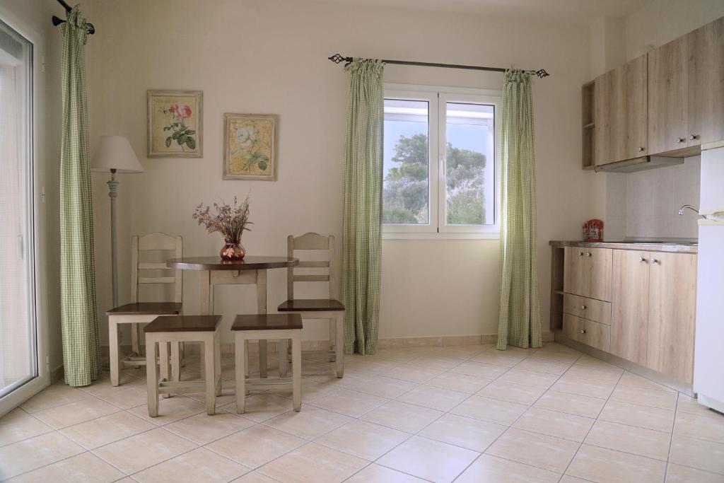 A kitchen or kitchenette at Triantafilia Guesthouse