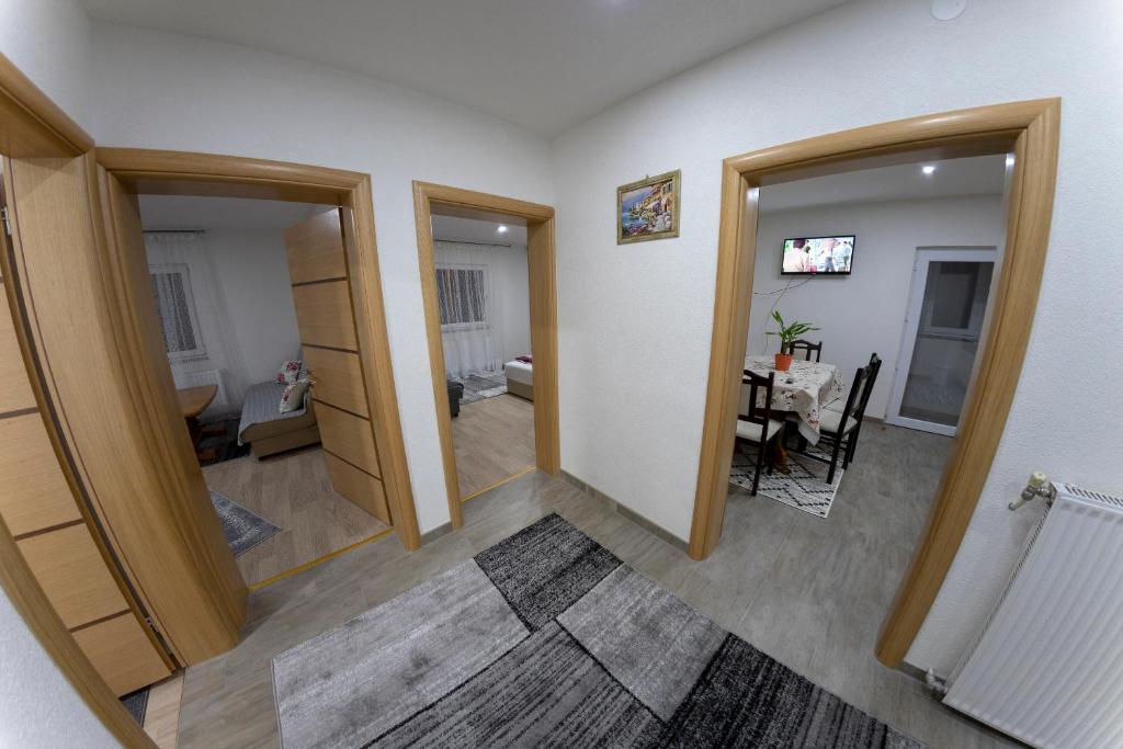Apartments Aqua Resa - Appartement De Trois Chambres