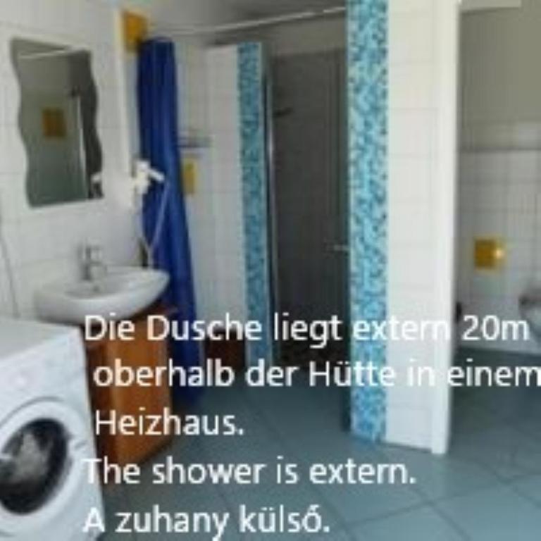 Koupelna v ubytování Chalet "Knusperhäuschen"