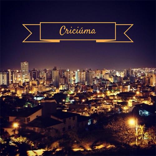  Quarto Top no centro de Criciúma na Via Gastronômica Apto compartilhado com casal de donos