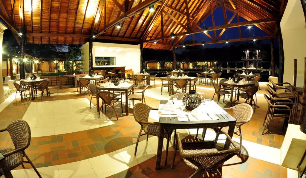 Restaurace v ubytování Alta Gracia Parque Hotel