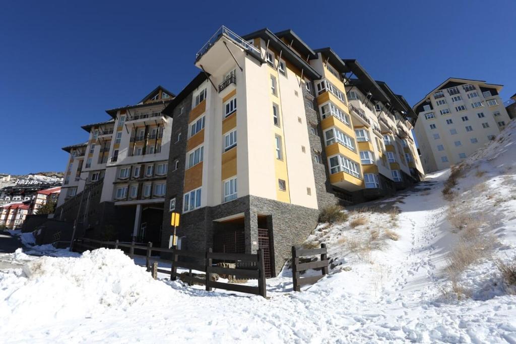 Miramar Ski a pie de pista - Atico 3 habitaciones y 2 Baños ...