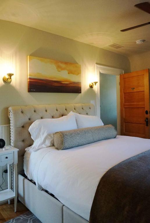 Edwards House - 