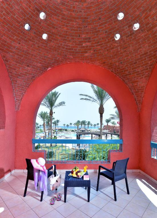 Bazén v ubytování Swisstouch Resort ex Sentido Dream Marsa Alam nebo v jeho okolí