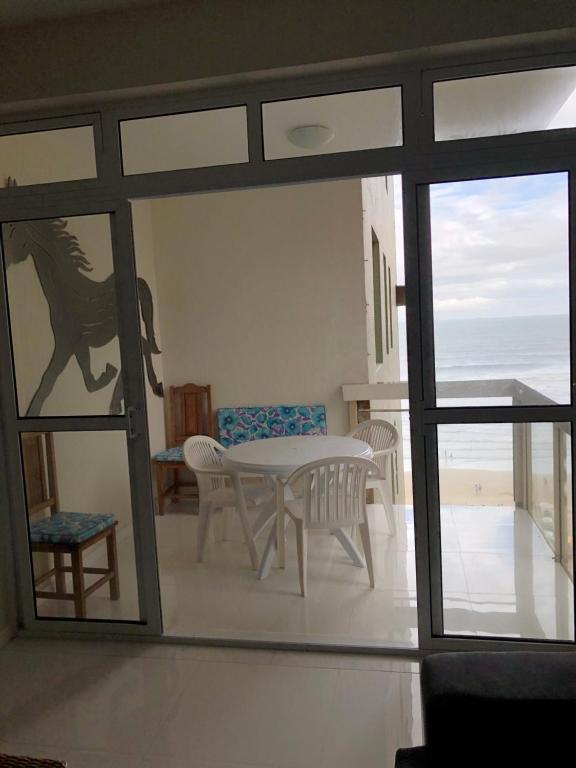  Guarujá Pitangueiras