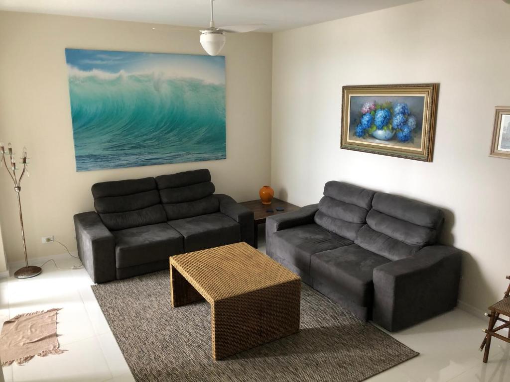  Guarujá Pitangueiras