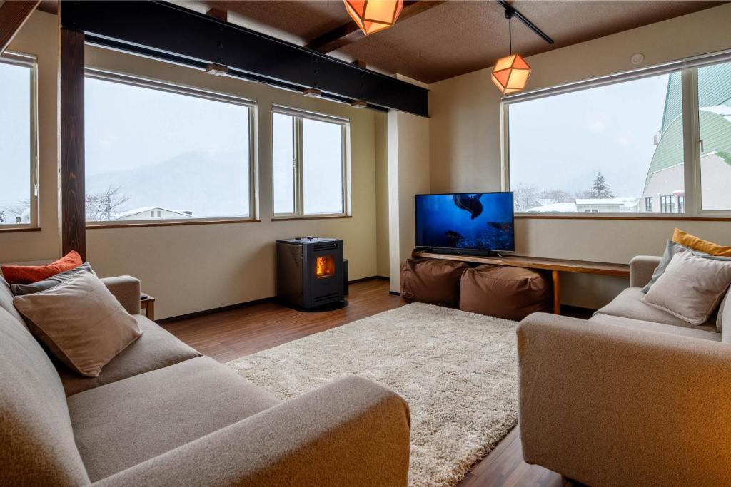 A seating area at Iroha Nozawa