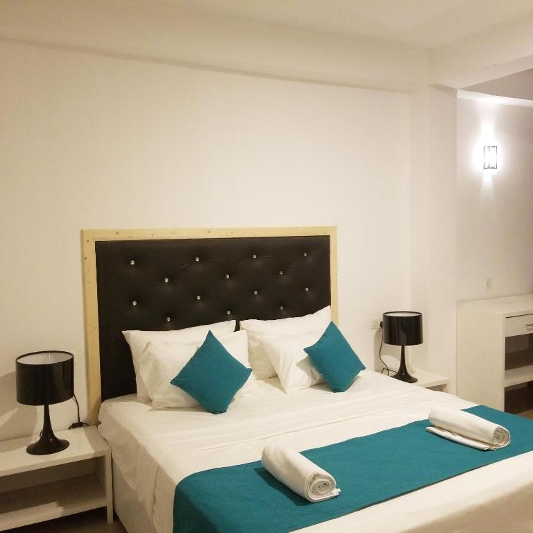 One World Mirissa - Room King Con Balcón