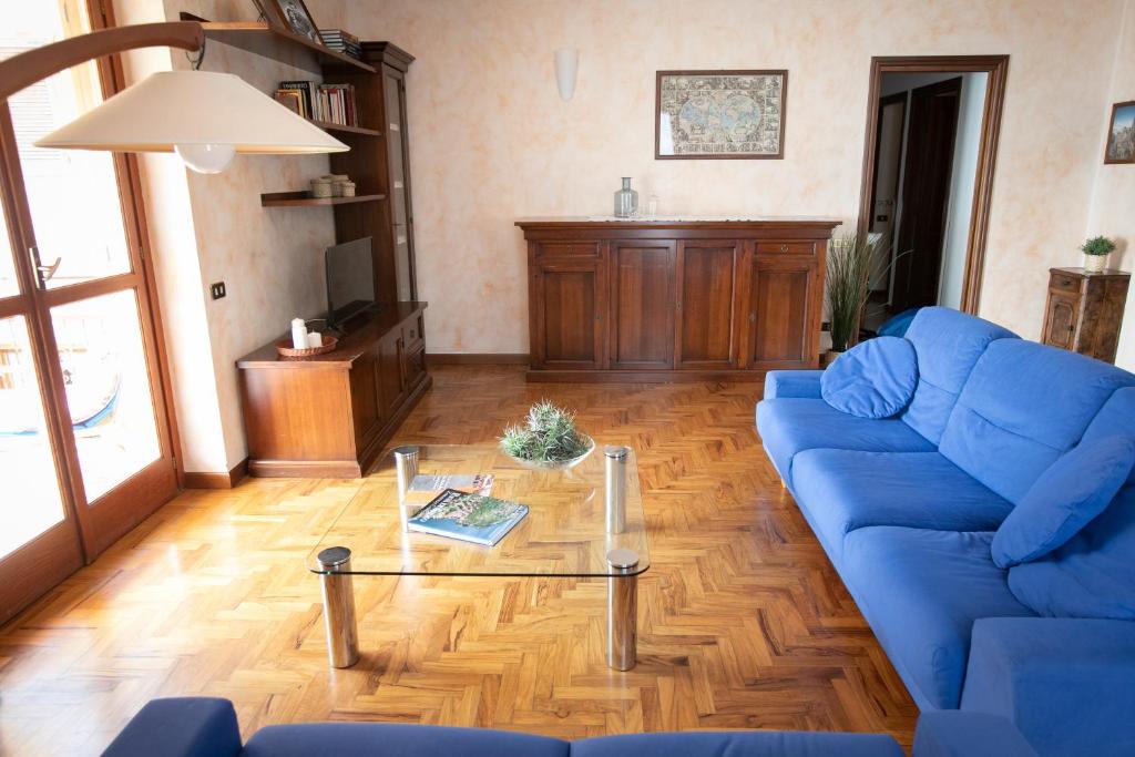 Posezení v ubytování IseoLakeRental - Casa Anita