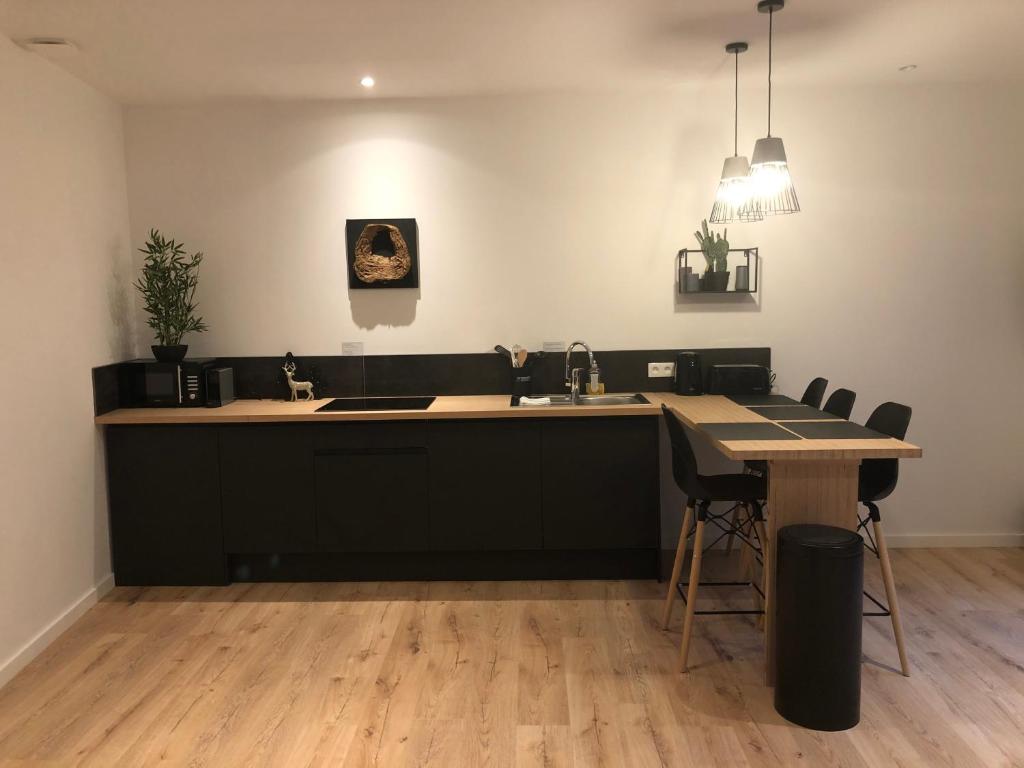 Victoria's House - Resim 40