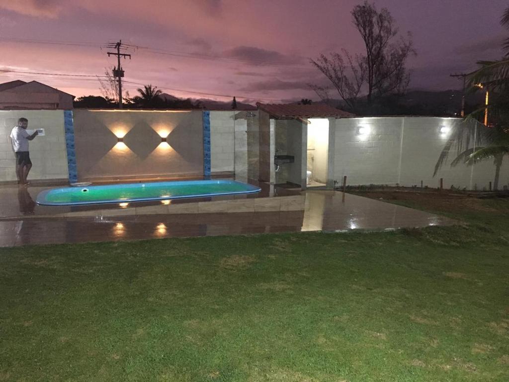  Casa em frente a praia de Jaconé