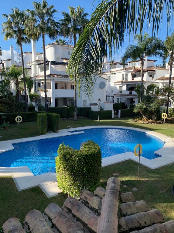 Los Naranjos de Marbella Pool facing, Marbella – Updated 2022 ...
