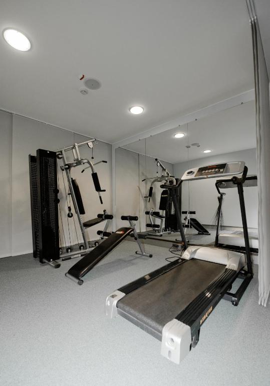 Fitness centrum a/nebo fitness zařízení v ubytování Hotel Rivarolo