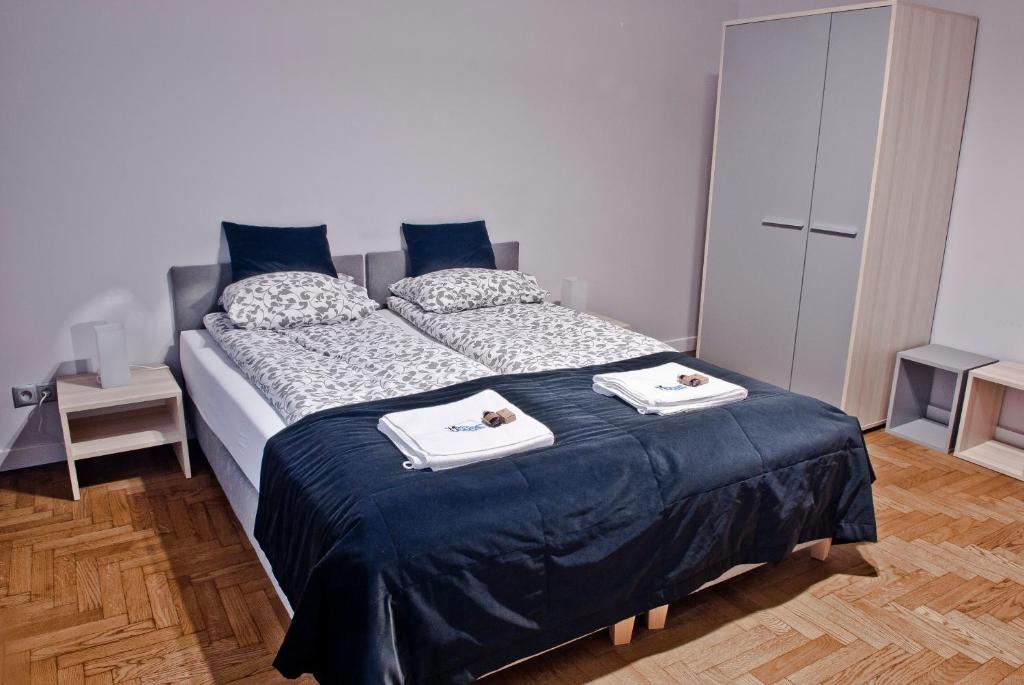 Dr Mandryk HOUSE - 16