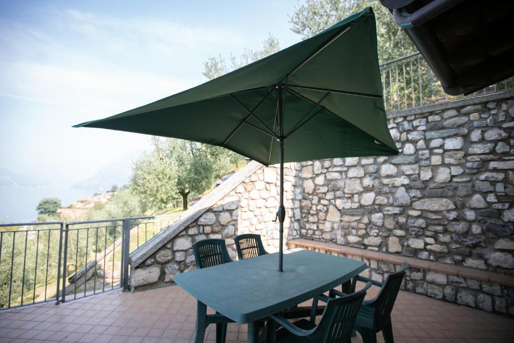 Balkón nebo terasa v ubytování IseoLakeRental - La Stallina - Monte Isola