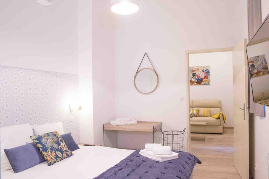 La Cour du Faubourg 1 (LCDF1) - One-Bedroom Apartment