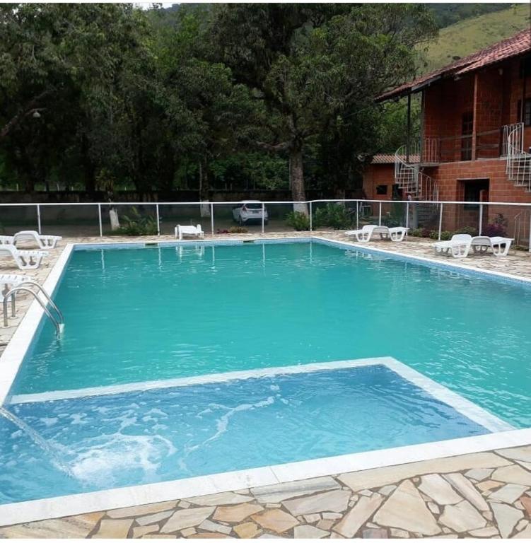  Lindo Chalé - Ubatuba SP na praia Maranduba