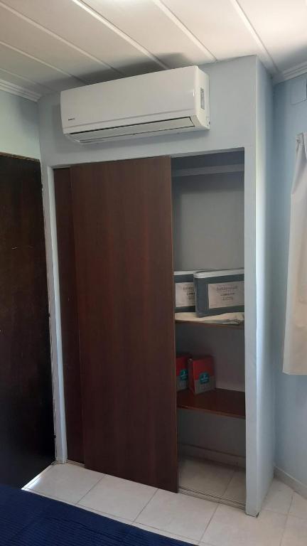 Departamento cómodo, muy iluminado y bien ubicado.