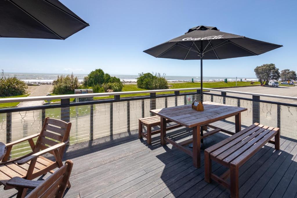 Beachfront Hotel Hokitika - Resim 32