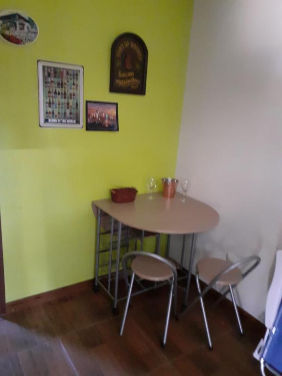 calle 11 y 24 santa ana containers