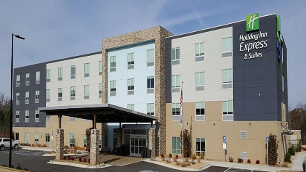 Holiday Inn Express - Macon North, an IHG Hotel