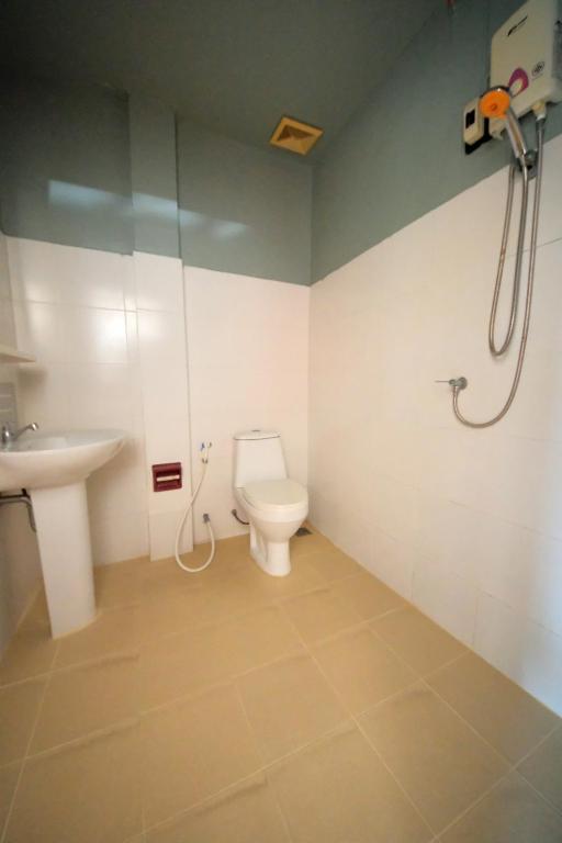 Pineapple Guesthouse - 1