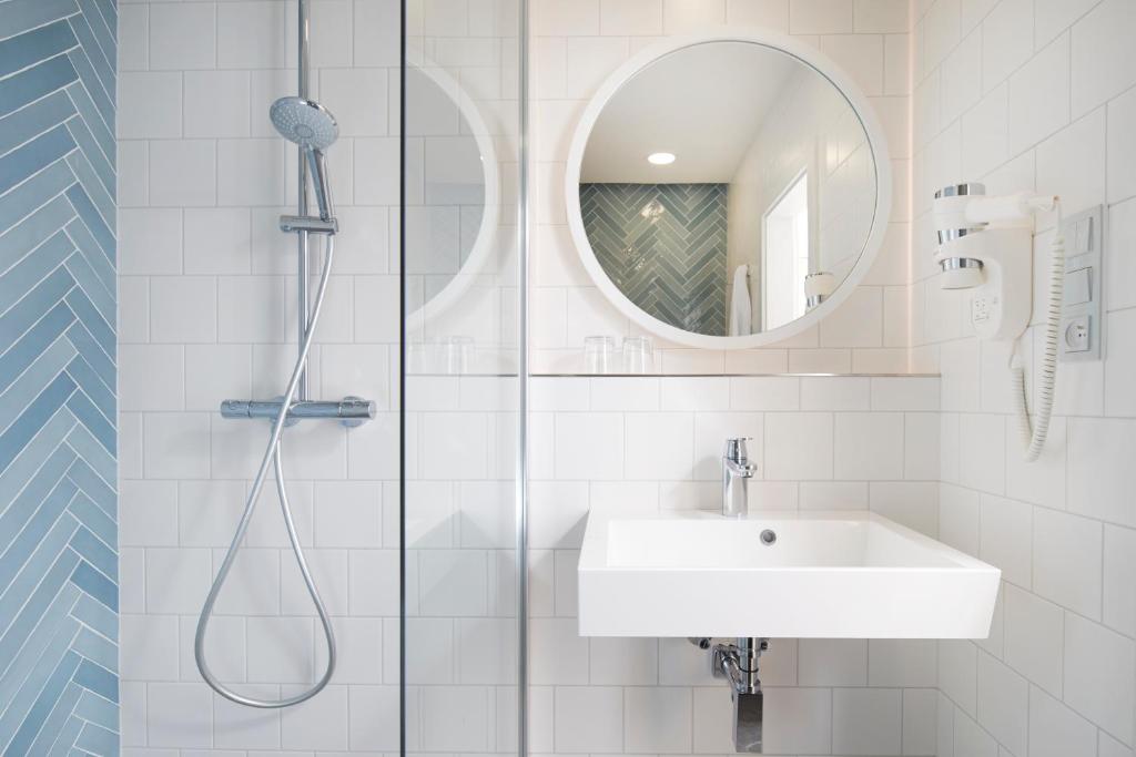 Bagno di OREA Resort Santon Brno